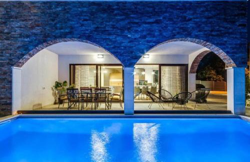 Villa Eden with heated pool - Foto 43