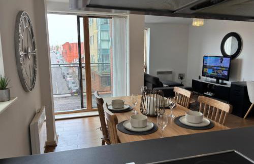 LUX 2bed City Centre and AO Arena Free Parking Modern Apt - Foto 6