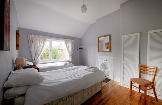 Detached 3 Bed House, Ideal for Long Stays & Pets - Foto 3