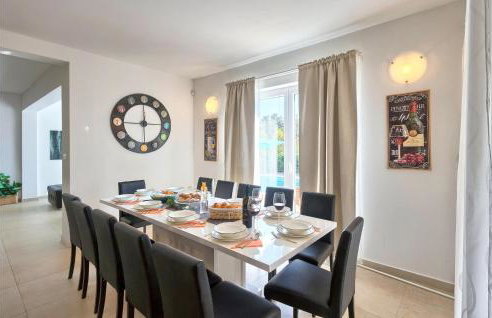 Cozy Home In Naselje Muzini With Sauna - Foto 20