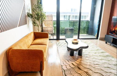 Midtown Condo Sky Deck with Fast WiFi & Free Parking - Foto 21