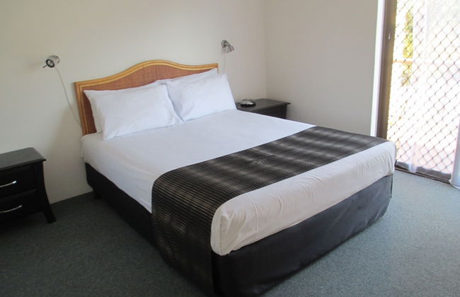 Jadon Place - Photo 2