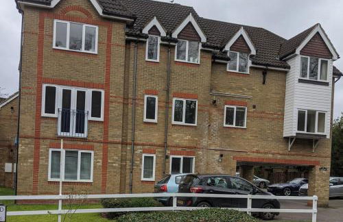 Oaklawn Apartment - Sleeps 4 Parking & Garden - Photo 3