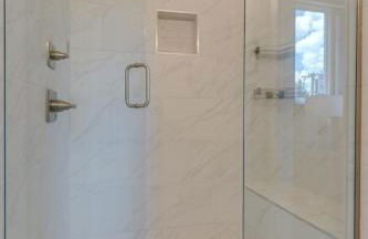 Luxury 3 Bed Close to Downtown - Foto 33