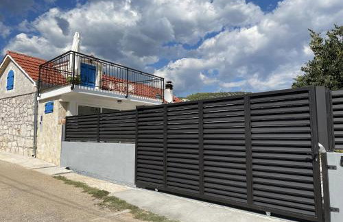 Holiday Home Cherry with pool - Photo 27