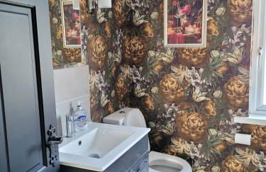 Connsbrook House- Stylish 2 Bed NITB approved close to city - Foto 14