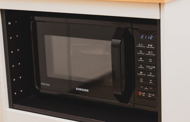 Rustic Style Apartment by Renters - Photo 25