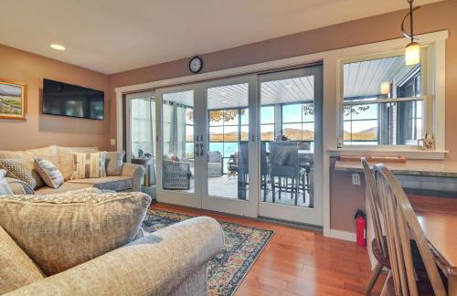 Waterfront Lake Webb Cabin Rental with Dock and Views! - Foto 8