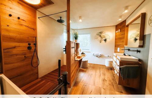 Schäfers - Ihr Wohlfühlort - Hochwertige Ausstattung, Naturgrundstück mit Bachlauf, Terrassen, WLAN, Parken - an 2 Seen bei Leipzig - Foto 29