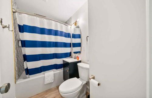 Chic 2br Near Nd Kingqueen Beds Firepitgrill - Foto 24