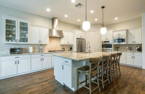 Queen Creek on 193rd - Photo 11