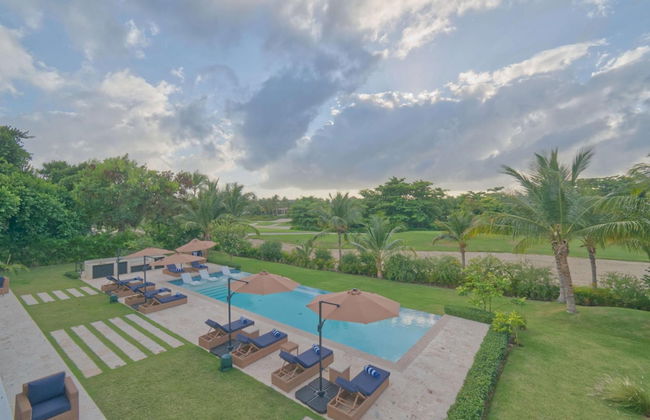 Modern Villa With Full Service Staff Close to Beach and Golf - Photo 25