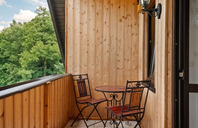 Garden View Apartment in Erzgebirge near Forest - Foto 26