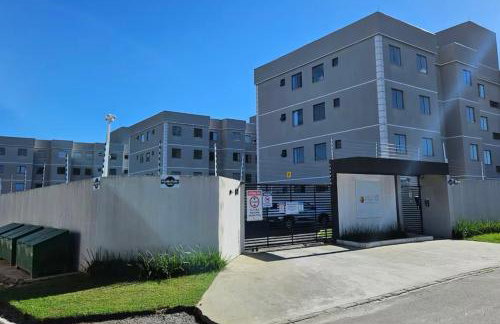 AP COMPLETO, com Internet rápida e Ar condicionado, fácil acesso ao centro e Porto de Paranaguá - Foto 1