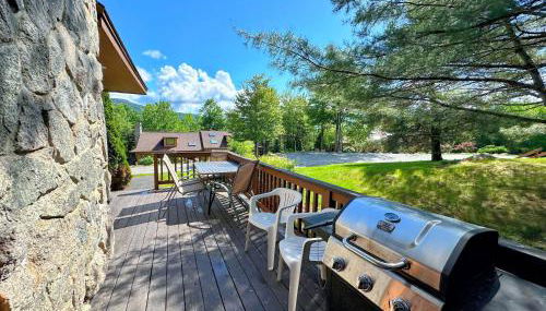 FC44 Renovated 3bed 3bath Forest Cottage AC views yard fast wifi Walk to skiing - Foto 5