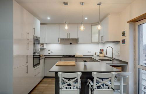 Carcavelos Bright & Modern Apartment by Homing - Foto 21