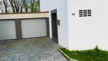 Modernes Ferienhaus mit 2 Balkonen, Terrasse und Garten ! - Foto 4