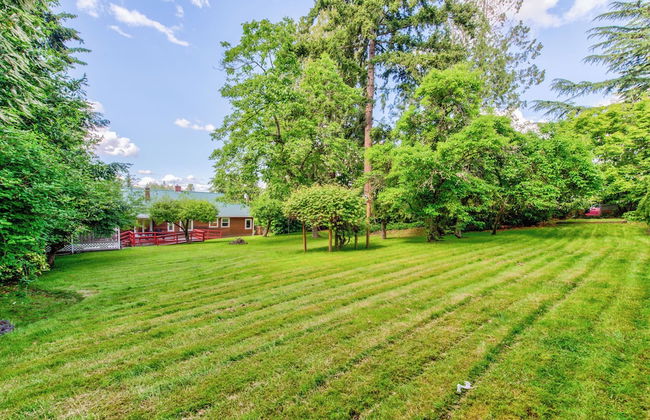 Private park in a cozy home next to I-90 huge yard - Foto 32