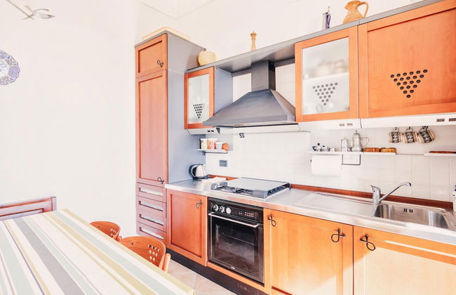 Appartamento Fronte Mare a Ospedaletti by Wonderful Italy - Photo 4