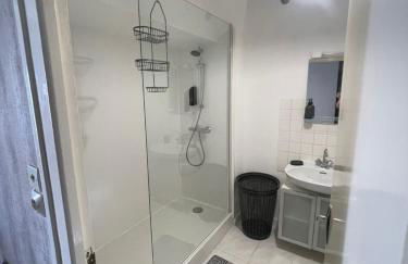 La légende Men Marz 1er étage- Centre-ville Brignogan-Plages , 300 m des plages - Photo 7