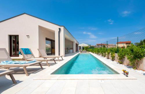 Echo villa, Istra, pool/jacuzzi, BBQ, pet friendly - Foto 4