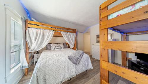 Cottage in the Falls, 3 b, 2 bath, fireplace - Foto 4