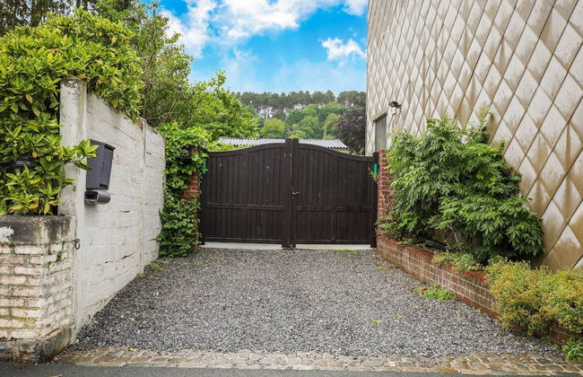 Lovely Cottage in Vierves-sur-viroin With Garden and Terrace - Foto 2