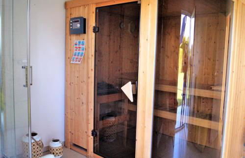 Modernes, großzügiges Ferienhaus - Naturstrand, großer Garten, Ruhe - Photo 18