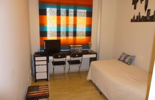 On the beach! Frente al Paseo Marítimo, Parking y Piscina - Photo 20