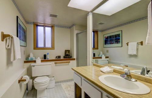 Bear Haus - Fur Babies Welcome! - Foto 39