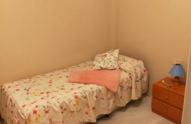 Es HABITACION en piso compartido! - Foto 6