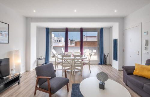 Modern Penthouse with Private Terrace - Photo 3