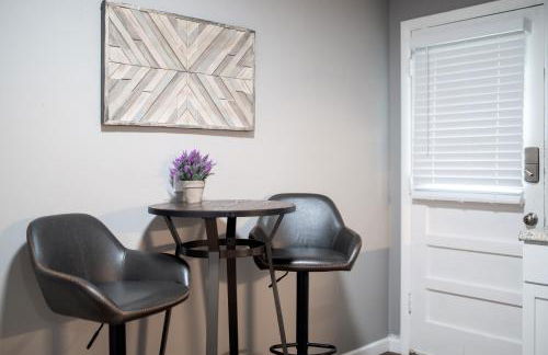 Spacious 2 Bedroom Townhome by StayLage - Foto 3