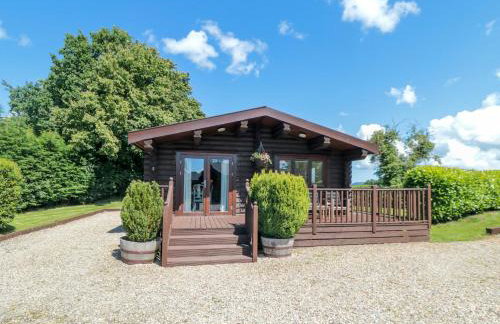 Roseberry Lodge 3 - Photo 1