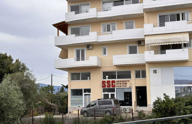 VerGian Brand New Apt at Agioi Theodoroi - Foto 38