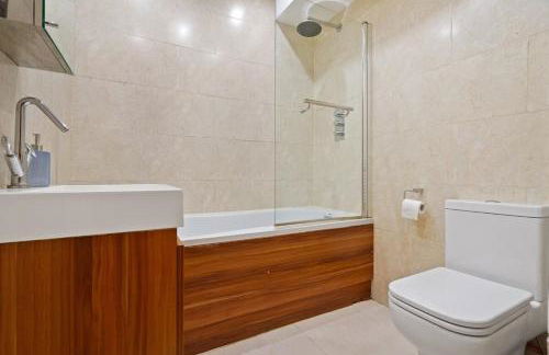 Bright 1Bed Flat Upper St Near Tube - Foto 8