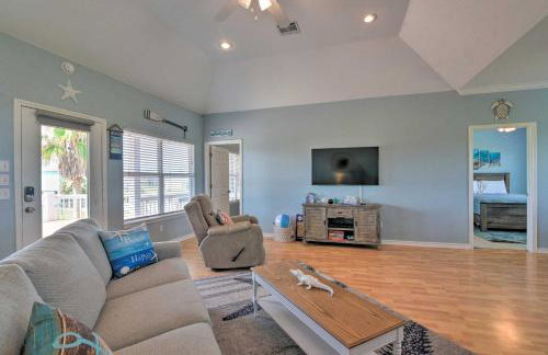 Deck and Grill Walkable Crystal Beach House! - Foto 5