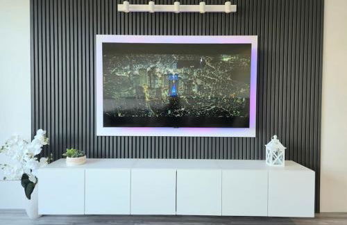 Modern Duplex Penthouse Panoramic Views & Parking - Foto 2