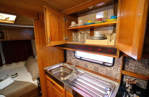 Lemon Garden Camper - Photo 11