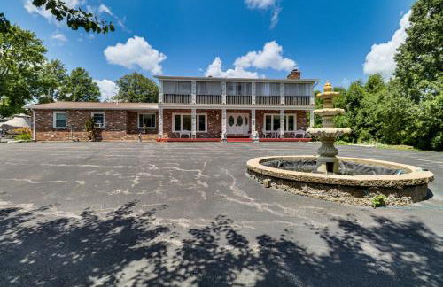 Hidden Paradise on 5 Acres with Hot Tub and Deck! - Foto 42