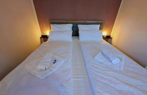 Frankenherz-Apartments - Premium Wohnung mit Terrasse & zwei Schlafzimmern, nahe Playmobil-Funpark, Self-Check-In - Foto 15