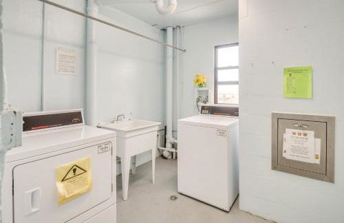 Walk to Coast Condo in Daytona Beach Shores! - Foto 27