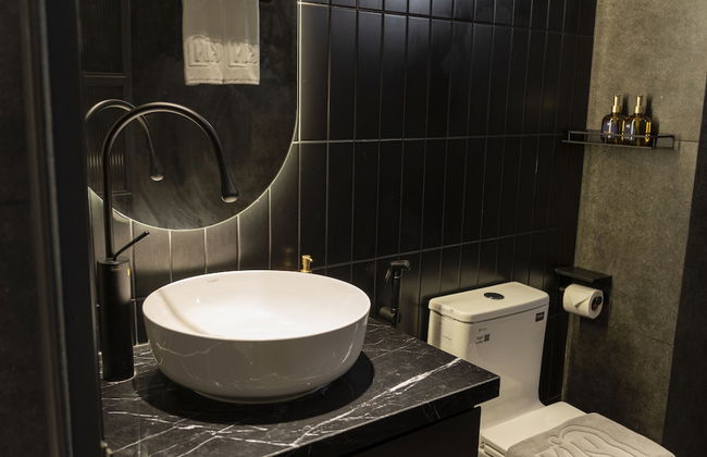 Kin Wander Tan Binh, The Mountain - Photo 30