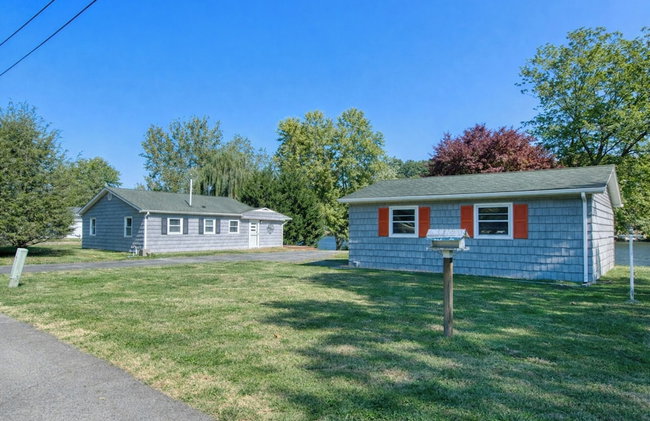 New River Riverfront , Hot Tub & Canoes, Trophy Muskie Fishing , Near VT - Foto 70