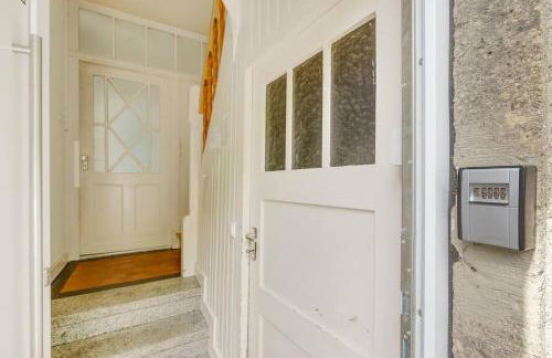 Moderne Traumwohnung mit Traumgarten - Foto 18