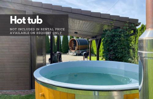 4 Bedroom family house with access to a hot tub - Photo 5
