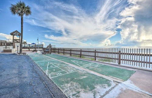 Beachfront Studio with Community Indoor Pool! - Foto 19