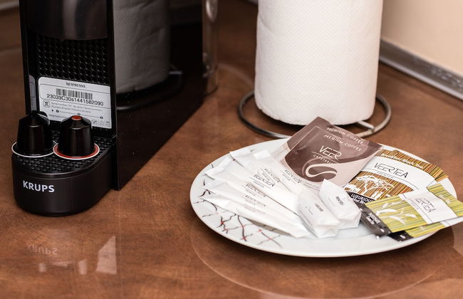 Elegant Apartment Seaside by Renters - Photo 6