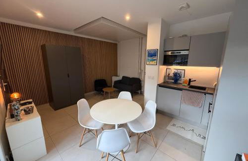 Studio moderne au cœur du 6e 8e - Foto 10