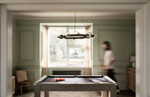 Luxurious Manor House with Sea Views - Sleeps 10 - Photo 25